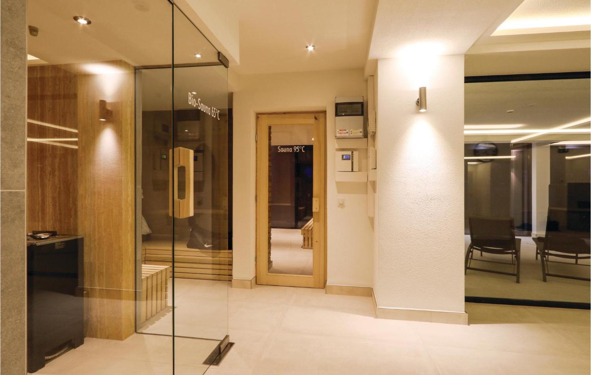 빈츠 Penthouse Garden 아파트 외부 사진